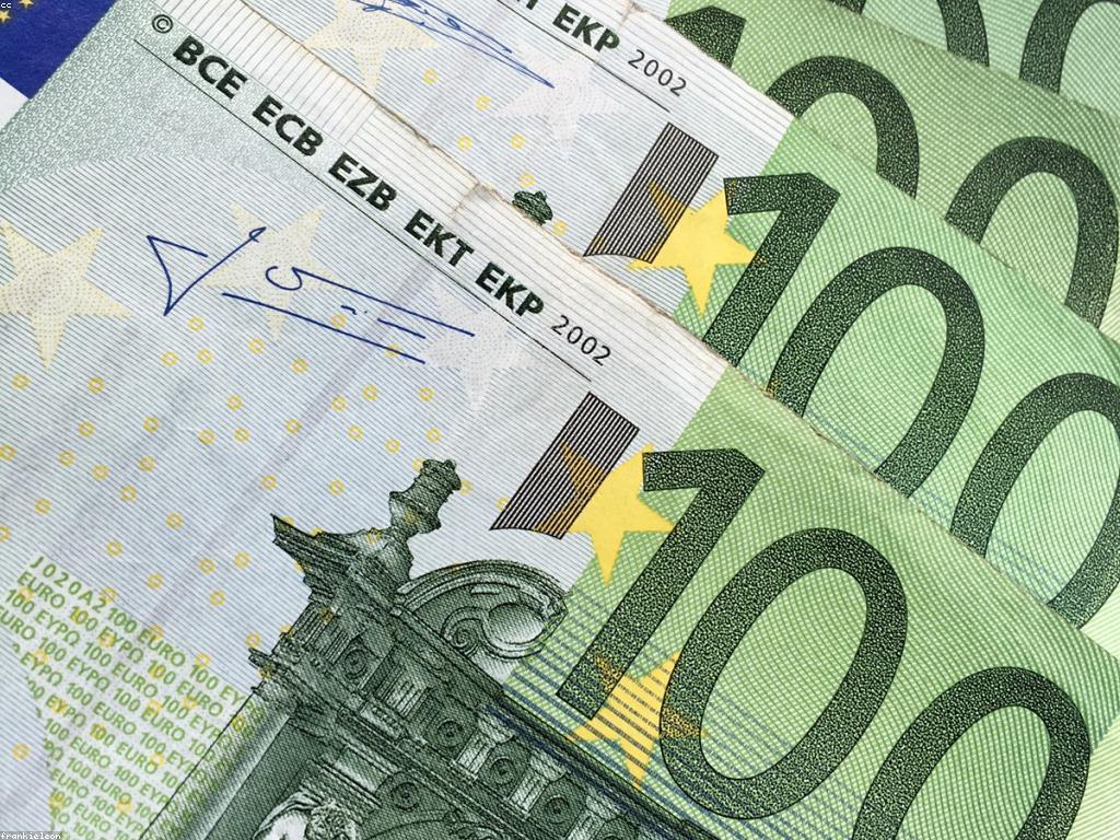 គន្លឹះសម្រាប់ការប្រាស់ប្រាក់