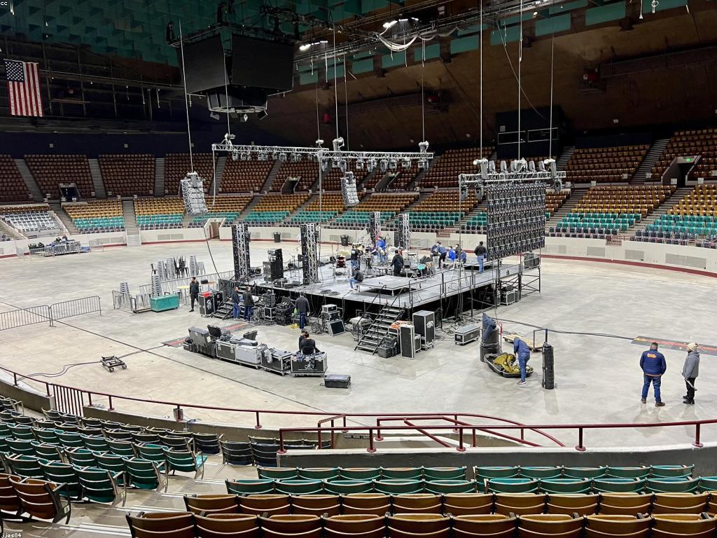 មគ្គុទេសក៍សម្រាប់ការប្រកួតប្រជែង